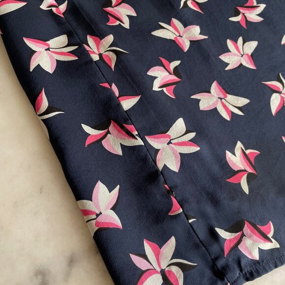 Joie Silk Navy and Floral Short Sleeve Blouse - Picture 7 of 8